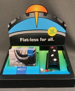 Pneumatiques Pour Cycles Présentoir MARATHON PLUS SCHWALBE -Pneumatiques pour cycles boutique pr sentoir marathon plus schwalbe c